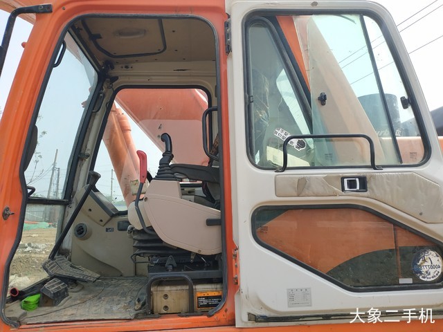 斗山 DH225LC-9 挖掘机