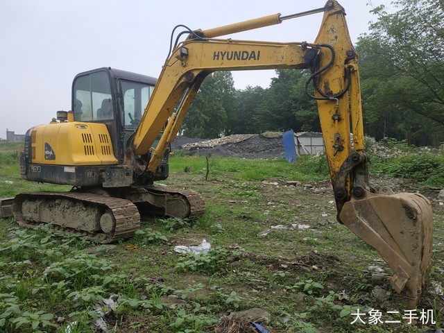 现代 R60-7 挖掘机