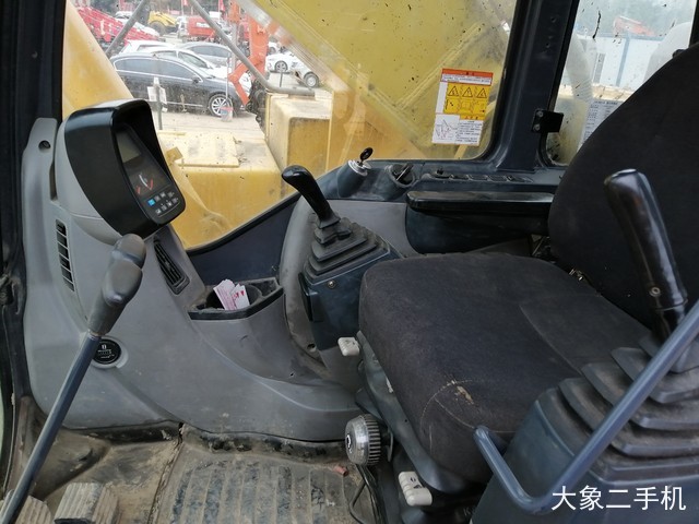 神钢 SK460-8 挖掘机