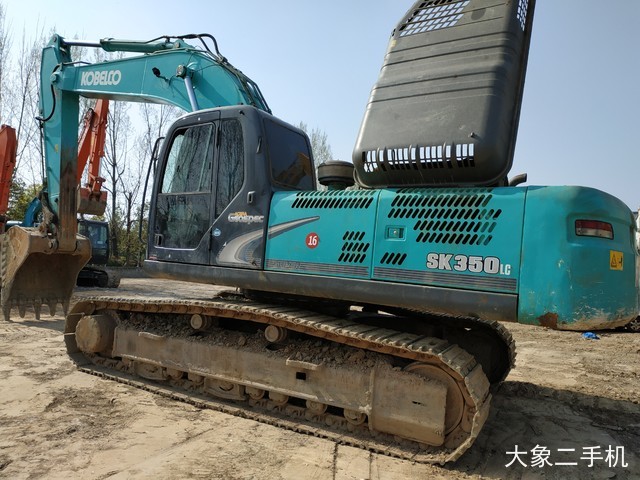 神钢 SK350LC-8 挖掘机