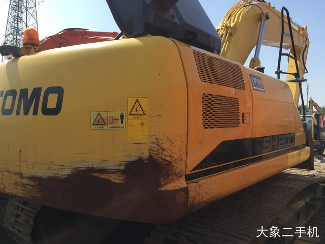 住友 SH200-6 挖掘机