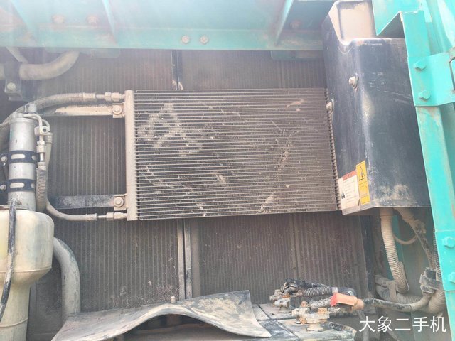 神钢 SK260LC-8 挖掘机