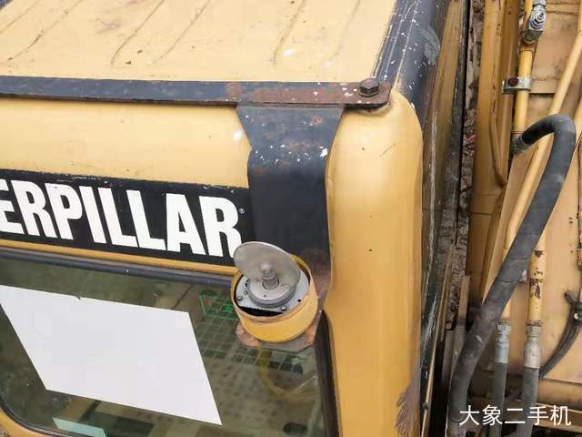 卡特彼勒 320C 挖掘机