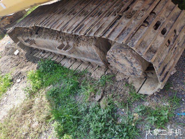 小松 PC200-8 Hybrid(混合动力) 挖掘机