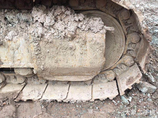 柳工 CLG6120E 挖掘机