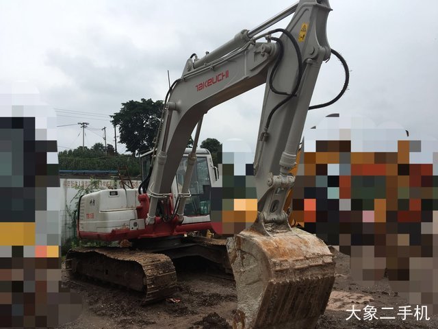 竹内 TB135 挖掘机