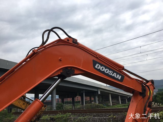 斗山 DH60-7 挖掘机