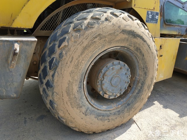 洛阳路通 LT220B双振幅 压路机