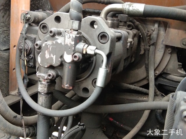三一重工 SY135C 挖掘机