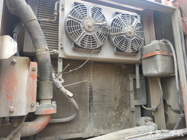 斗山 DH225LC-7 挖掘机