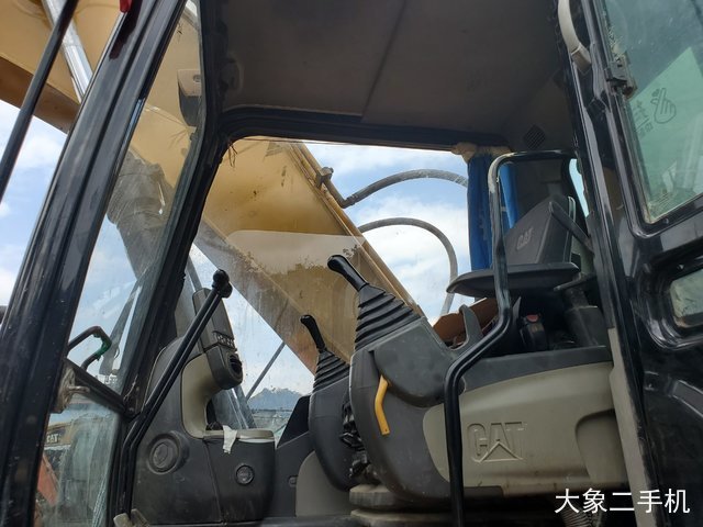 卡特彼勒 324D 挖掘机