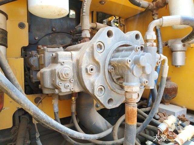 沃尔沃 EC210BLC 挖掘机