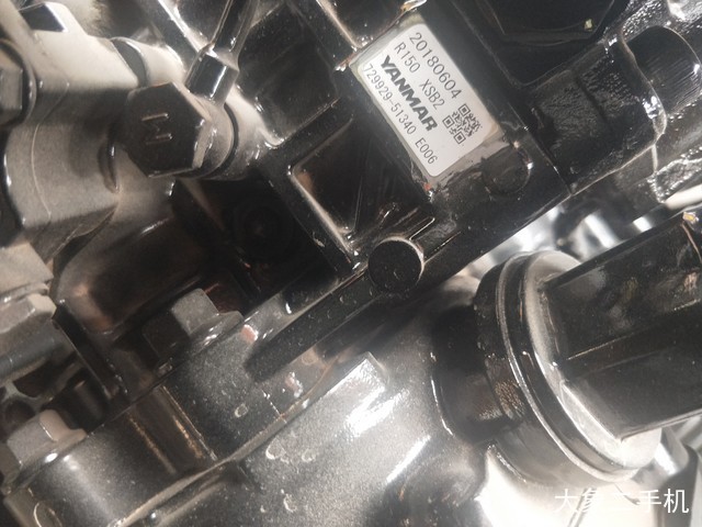 龙工 LG6060 挖掘机