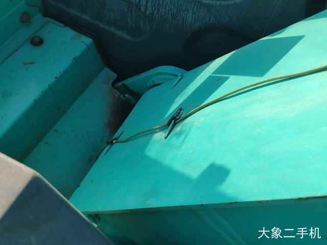 神钢 SK70SR-2 挖掘机