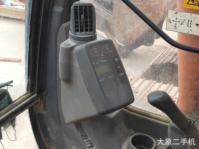 日立 ZX250LC-3 挖掘机