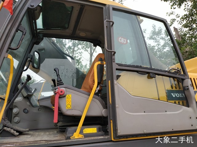 沃尔沃 EC380DL 挖掘机