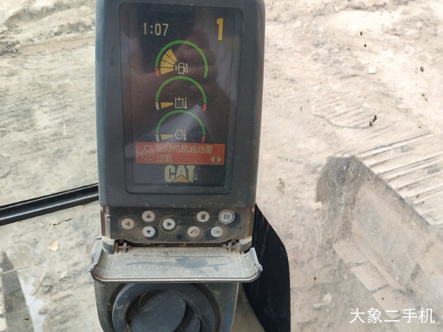 卡特彼勒 323DL 挖掘机