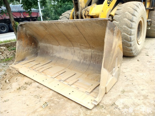 山推 SL50W 装载机