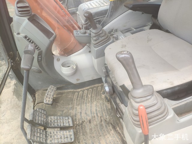 日立 ZX330-5A 挖掘机