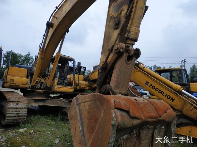 中联重科 ZE360E 挖掘机