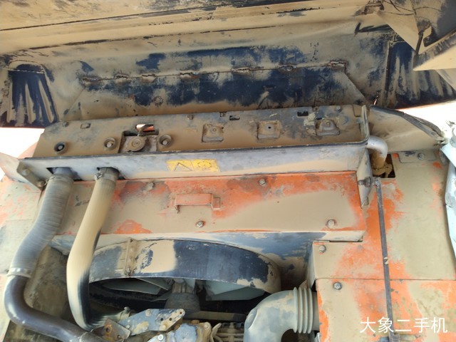 日立 ZX270-3 挖掘机