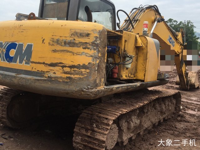 徐工 XE135B 挖掘机