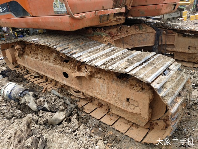 斗山 DH225LC-9 挖掘机