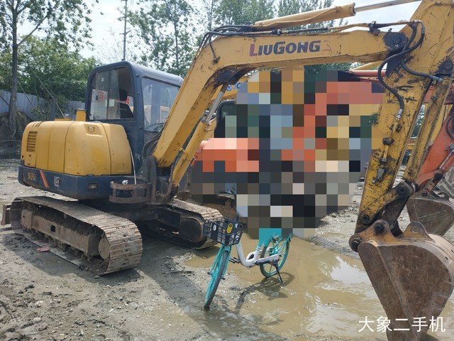 柳工 CLG906D 挖掘机