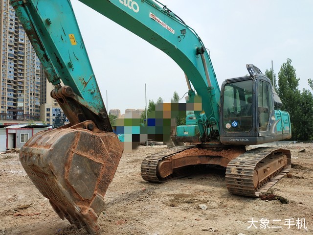 神钢 SK260LC-8 挖掘机