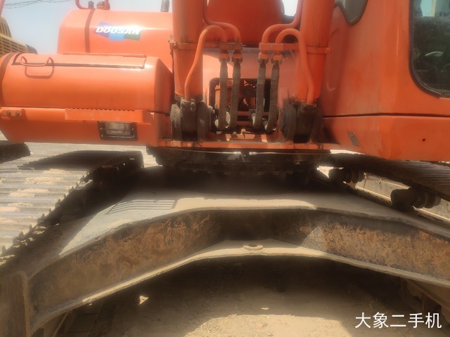 斗山 DH300LC-7 挖掘机