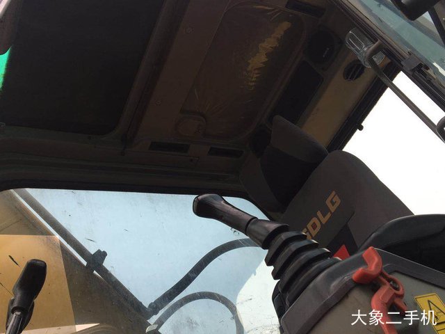 柳工 CLG6120E 挖掘机