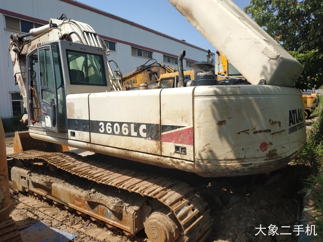 阿特拉斯中国 3306LC 挖掘机