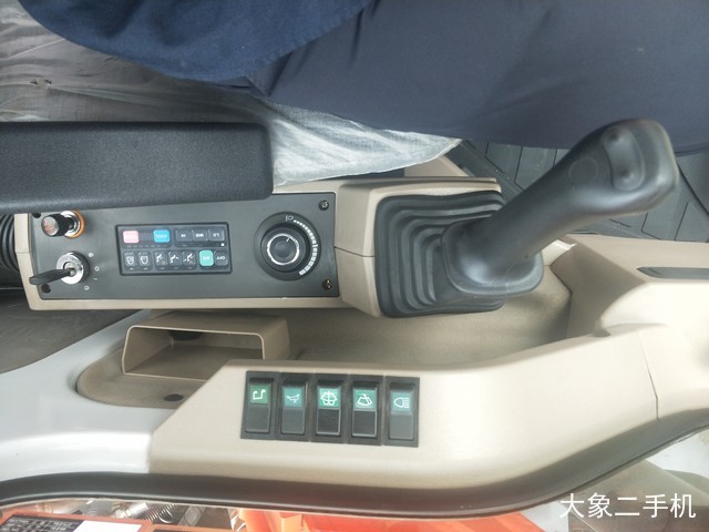 斗山 DH80 挖掘机