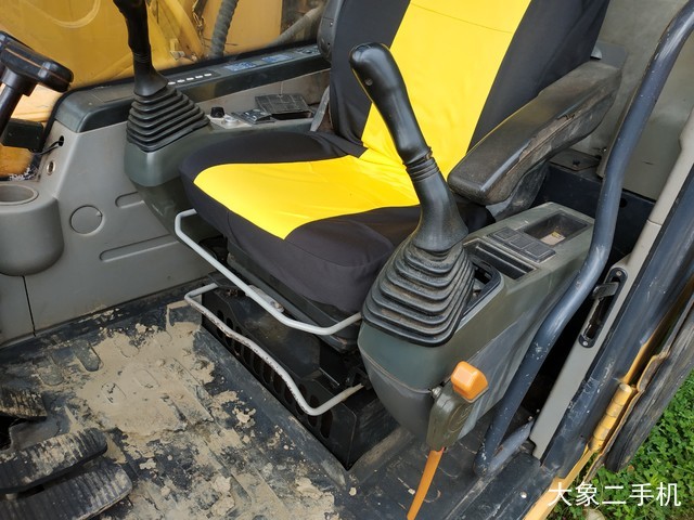 柳工 CLG915D 挖掘机