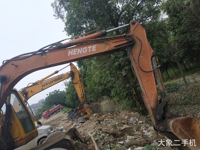 恒特重工 HT150-8 挖掘机