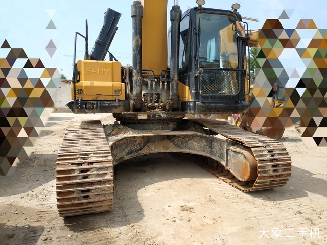 三一重工 SY245H 挖掘机