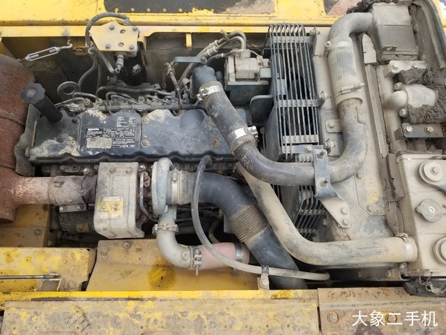 小松 PC210LC-8 挖掘机