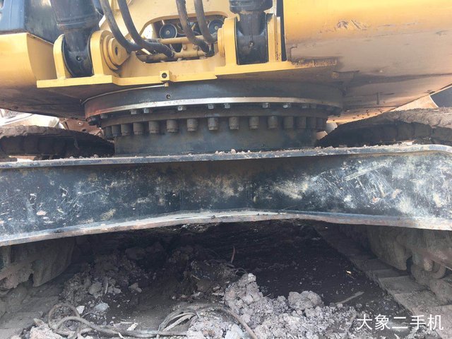 卡特彼勒 329D 挖掘机