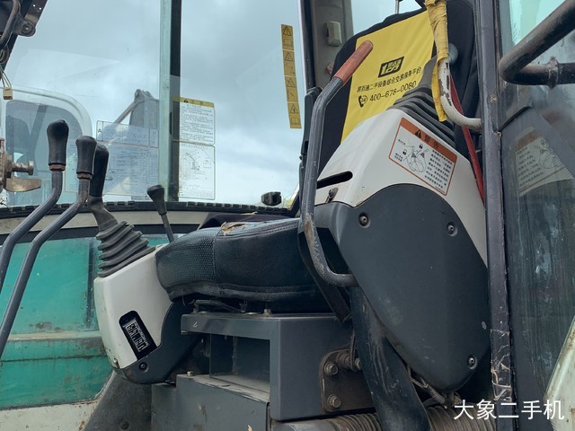 石川岛 IHI-60NS 挖掘机