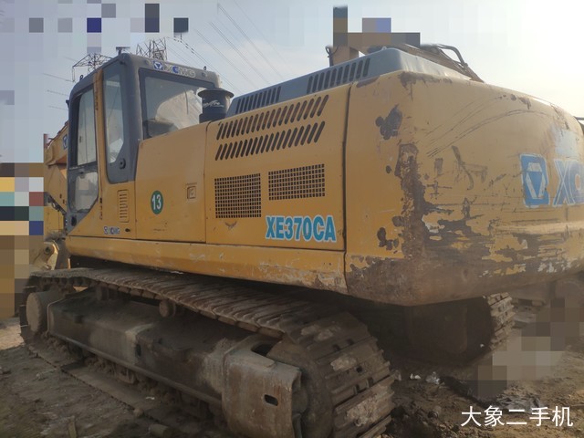 徐工 XE370C 挖掘机