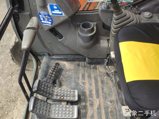 日立 ZX135US 挖掘机