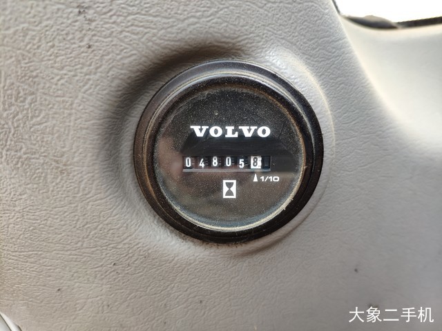 沃尔沃 EC380DL 挖掘机