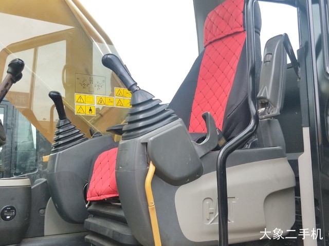 卡特彼勒 329DL 挖掘机