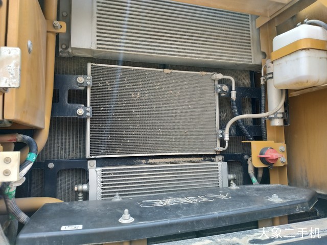 三一重工 SY245H 挖掘机