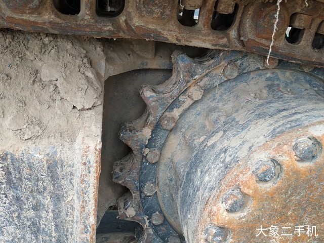 小松 PC200-8 挖掘机