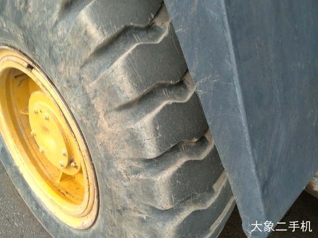 山东临工 LG930-1 装载机