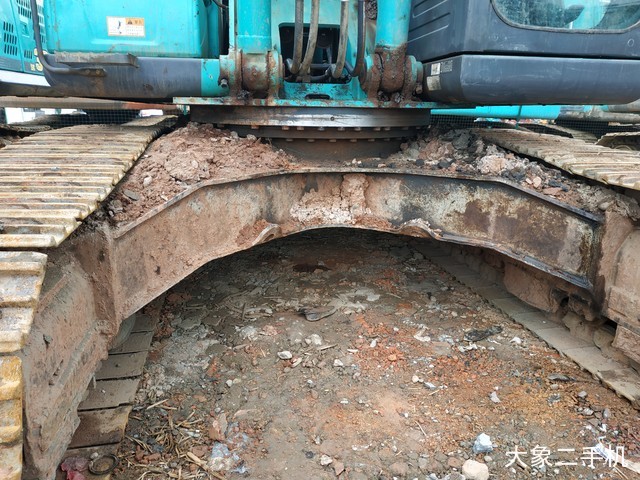 神钢 SK350LC-8 挖掘机