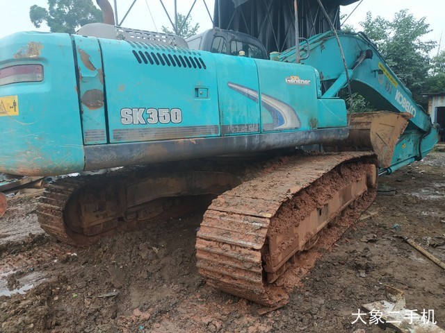 神钢 SK350LC-8 挖掘机