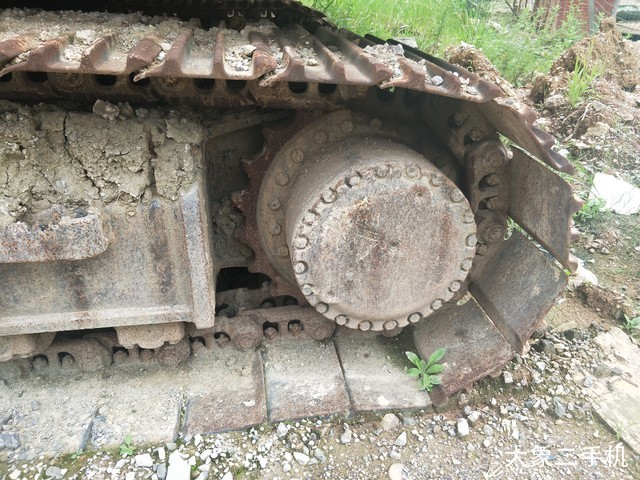 现代 R150LC-7 挖掘机