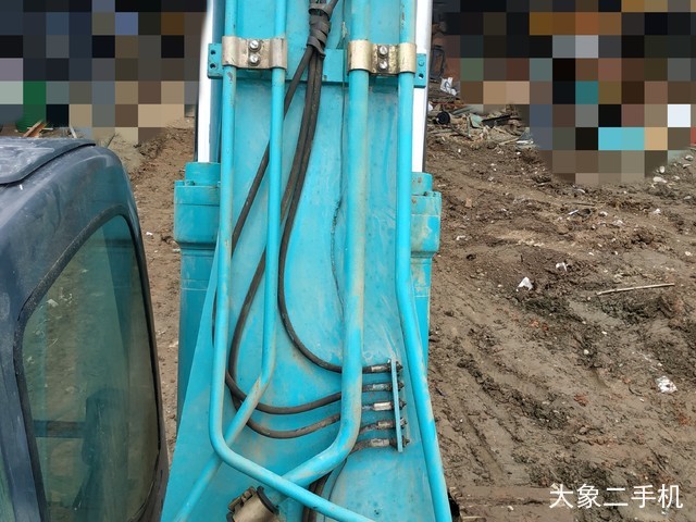 神钢 SK250-8 挖掘机